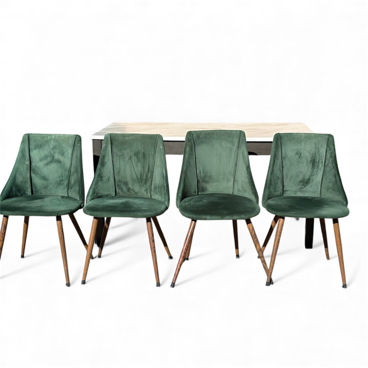 Beautiful Dining Set 5 Pieces with Beautiful Emerald Green Velvet Chairs￼