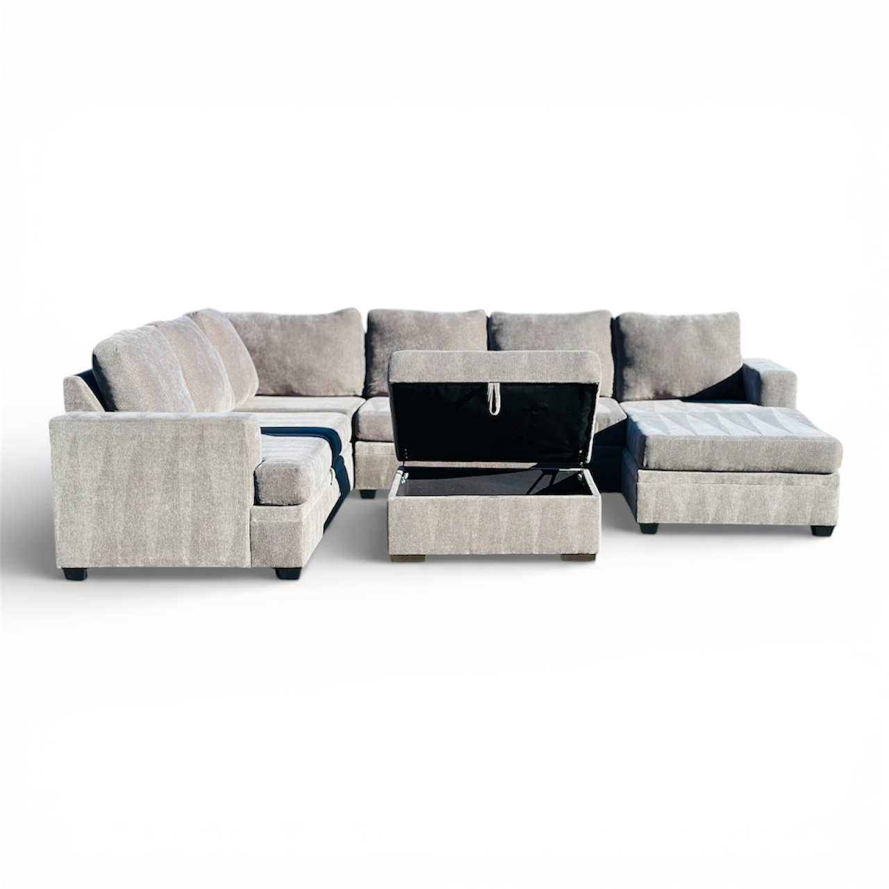 Beautiful Large U Shape Sectional with Reversible Chaise and Ottoman
