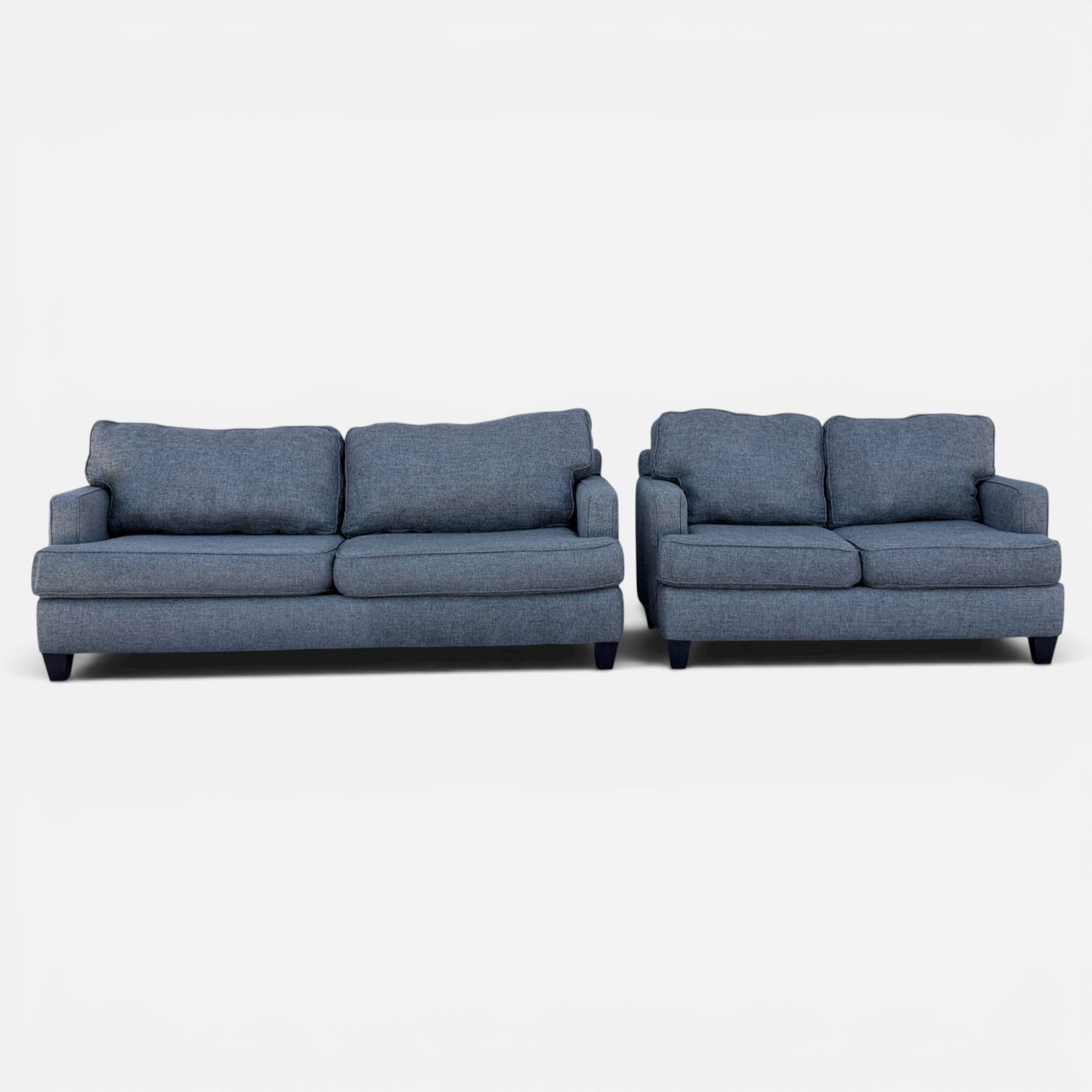 Beautiful 2 Piece Couch Set