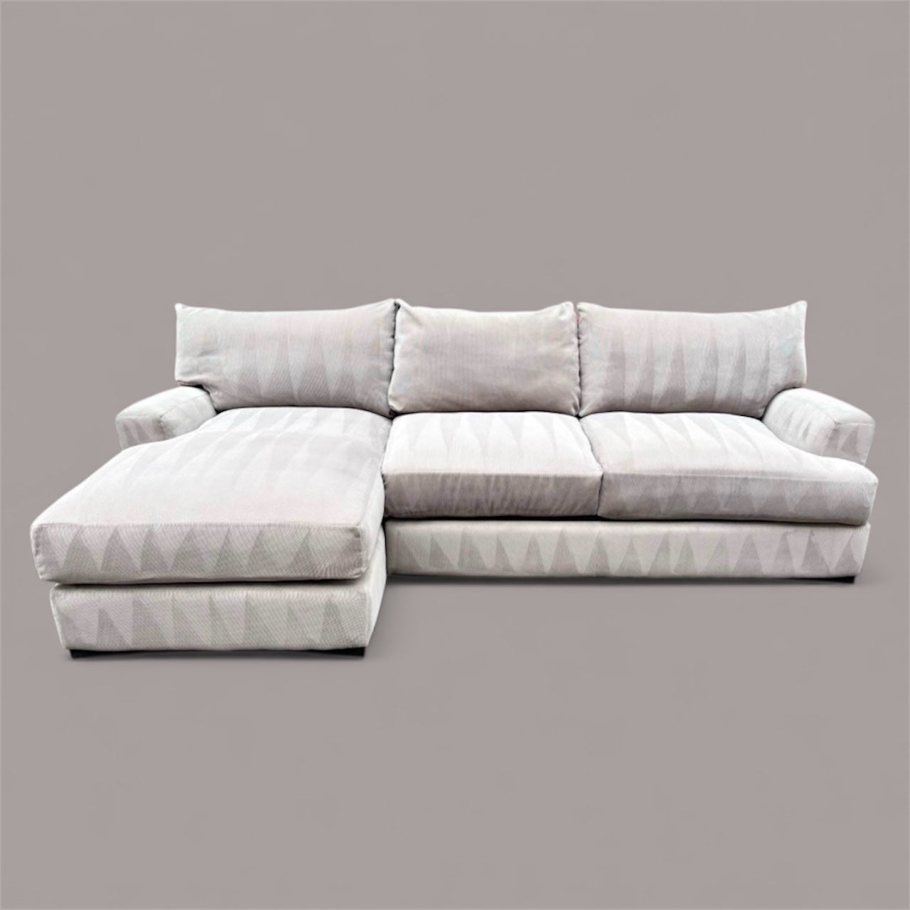 Luxurious Jonathan Louis Cloud Style Sectional with Chaise