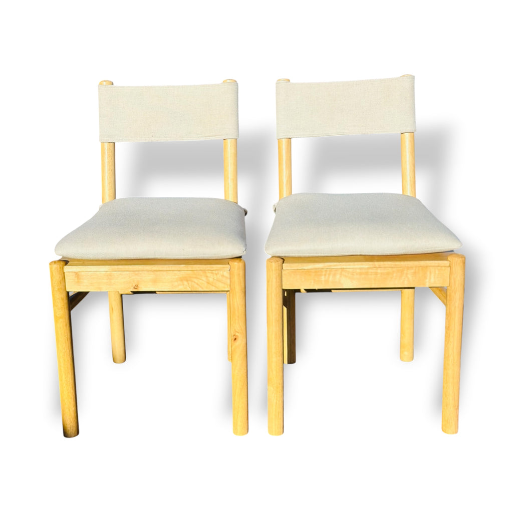 Beautiful 4 Piece Dining Chairs Light Wood with Off White Fabric Threshold Brand
